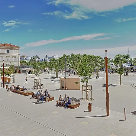 Acci Cannes Marina Exterior photo